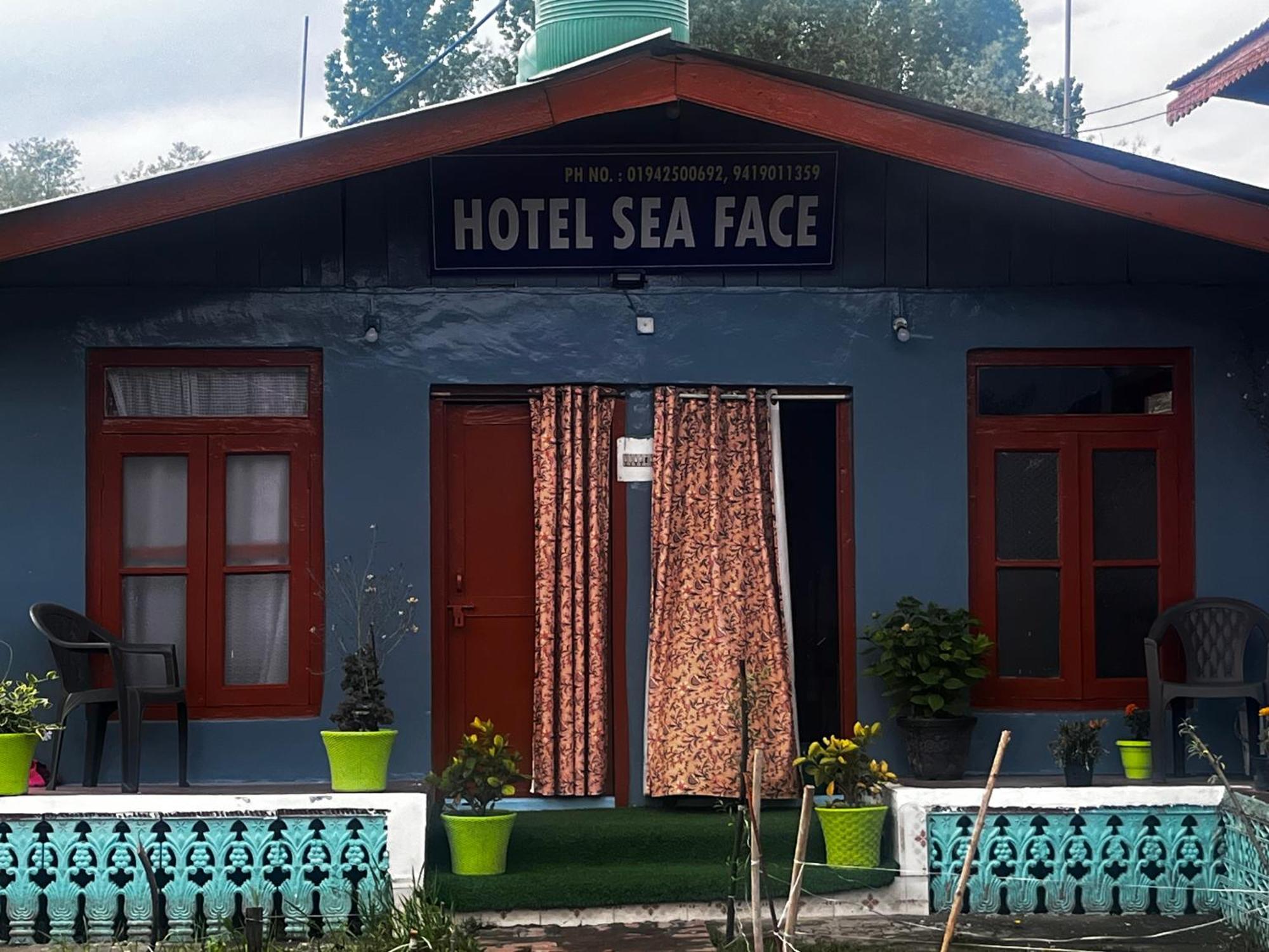 Hotel Sea Face Srinagar  Exterior photo
